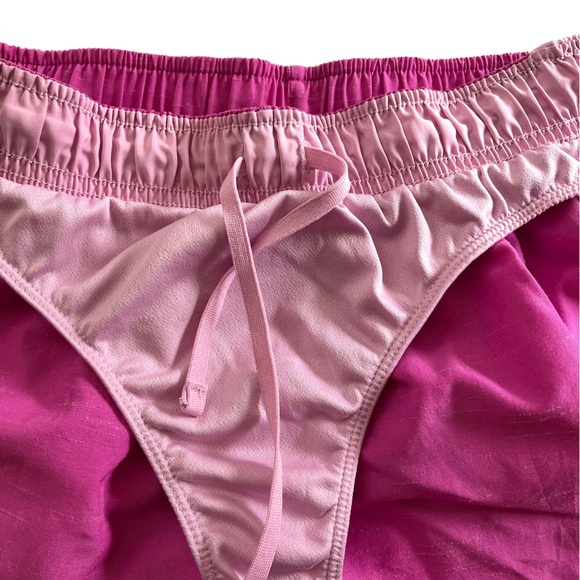 Nike Shorts Hot Pink Size XS - Picture 4 of 4